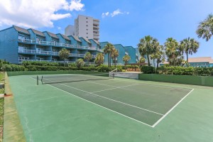 Luxury-Apartments-Galveston-Oceanfront-Apartments-7820-Seawall-Boulevard-Galveston-TX-77551-409-215-0359-300x200