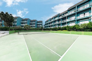 tenniscourt2-300x200